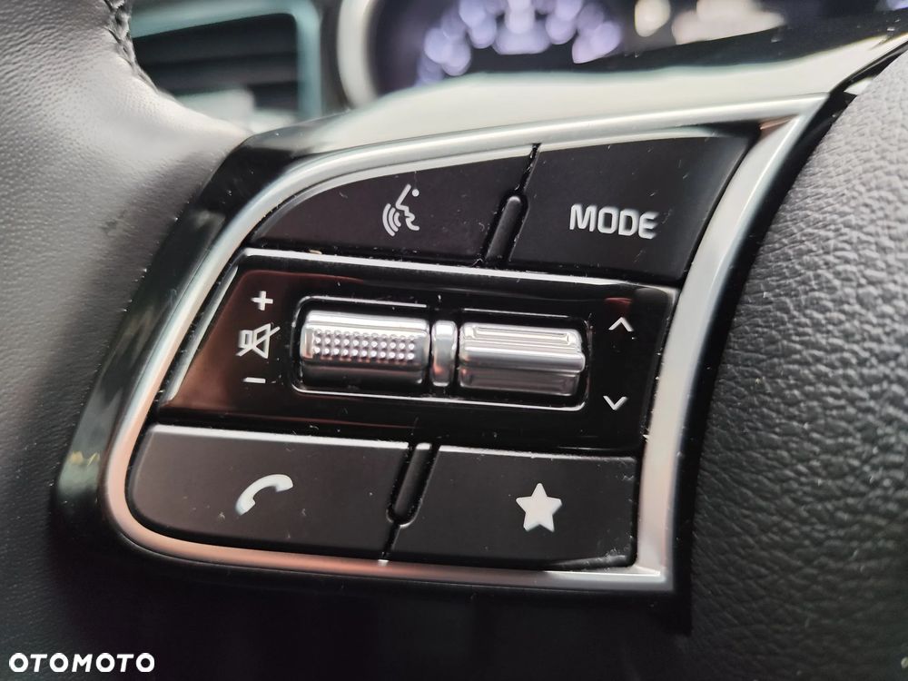 Kia XCeed 1.6 T-GDI Tribute DCT - 23