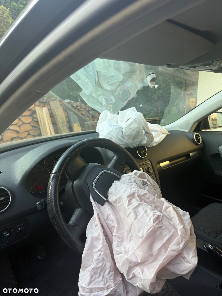 Audi A3 Sportback 1.9 TDI DPF Ambiente - 2