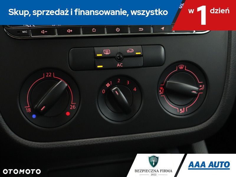 Volkswagen Jetta - 18