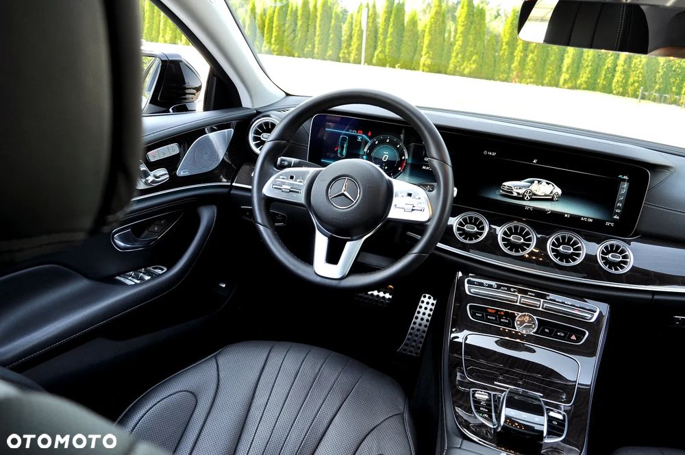 Mercedes-Benz CLS - 28