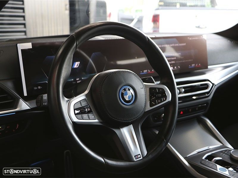 BMW i4 eDrive40 Pack Desportivo M - 15