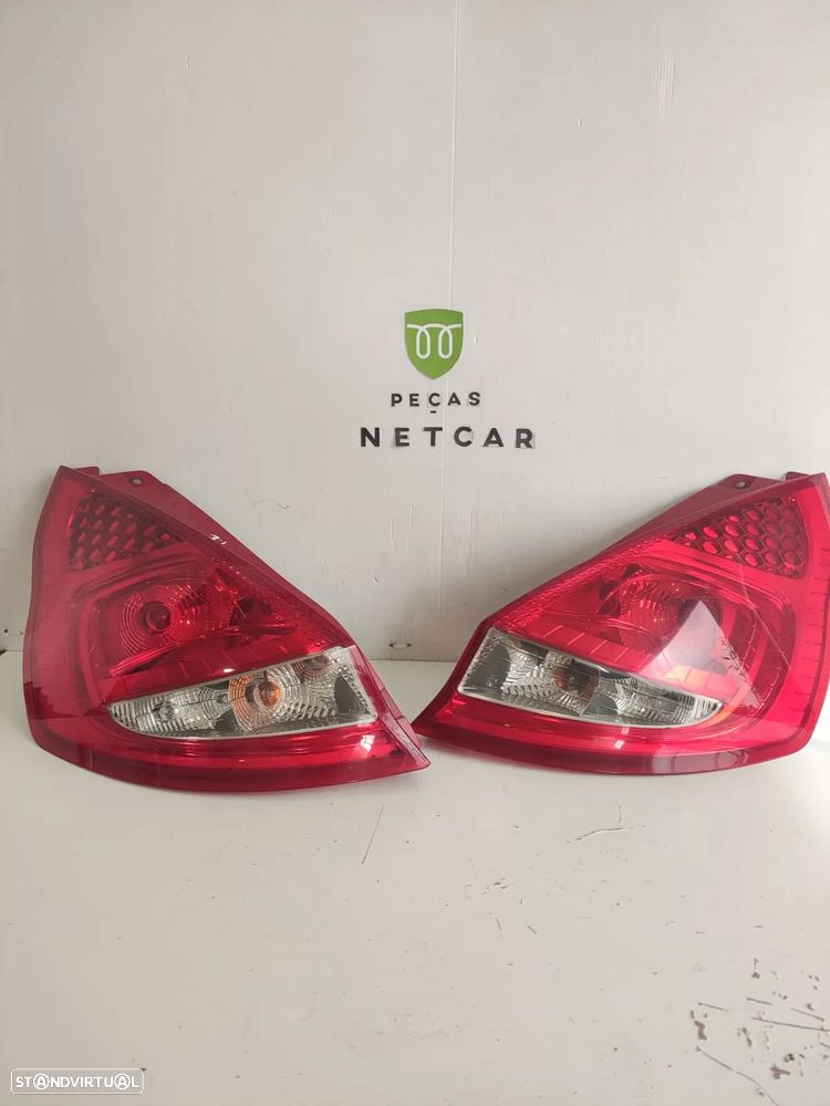 Farolim farol Ford fiesta 2010 - 1