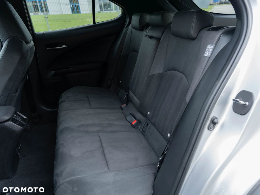 Lexus UX ver-250h-gpf-prestige-2wd - 17