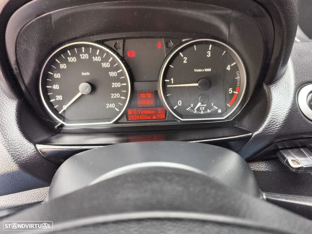 BMW 116 d - 19
