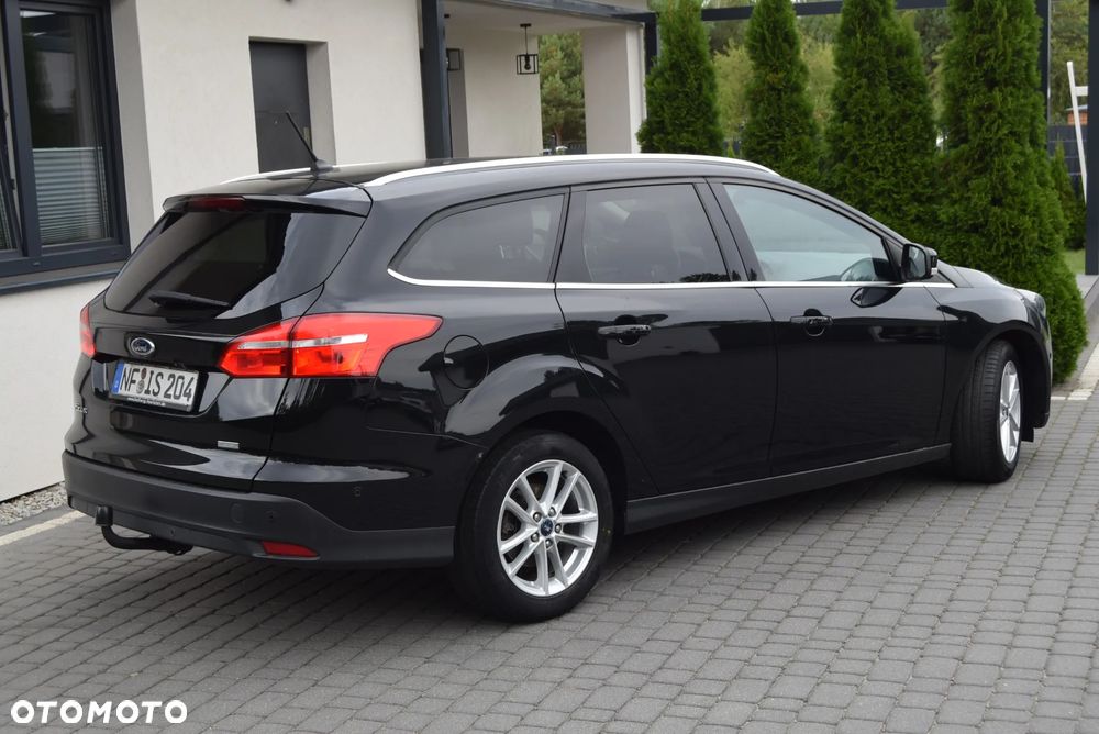 Ford Focus 1.0 EcoBoost Titanium Business - 16
