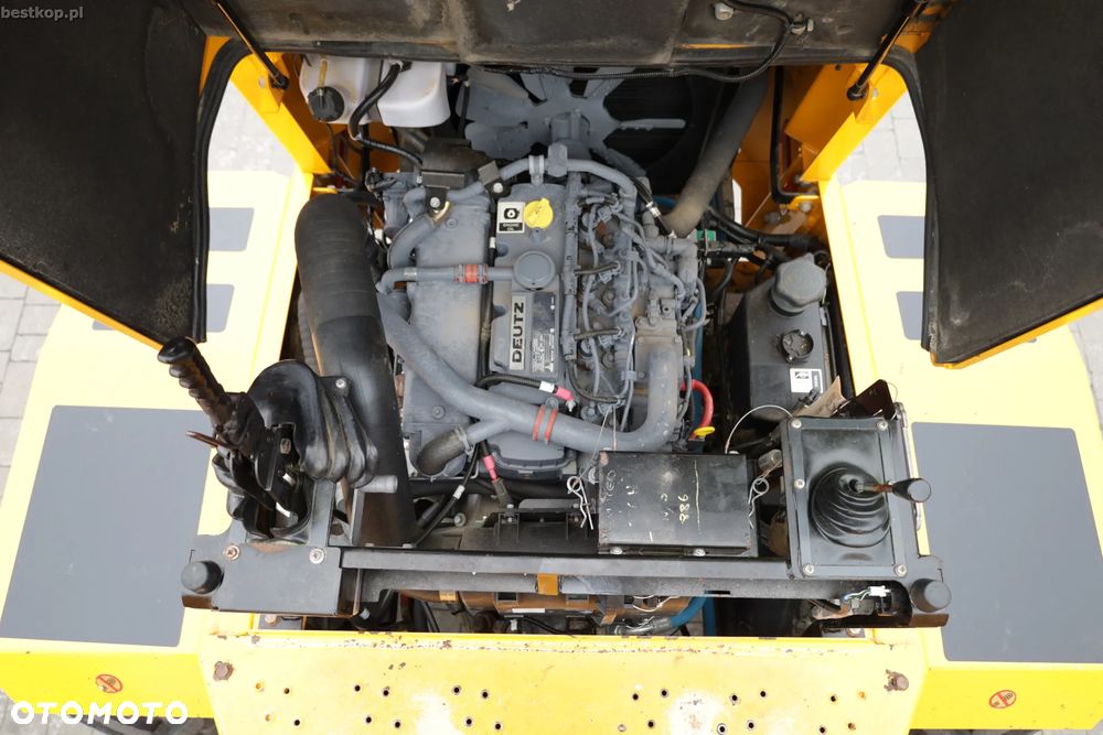 Thwaites MACH2060 6 ton - 28