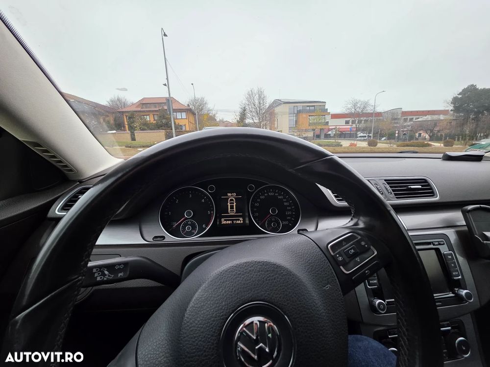 Volkswagen Passat 2.0TDI Highline DPF - 8