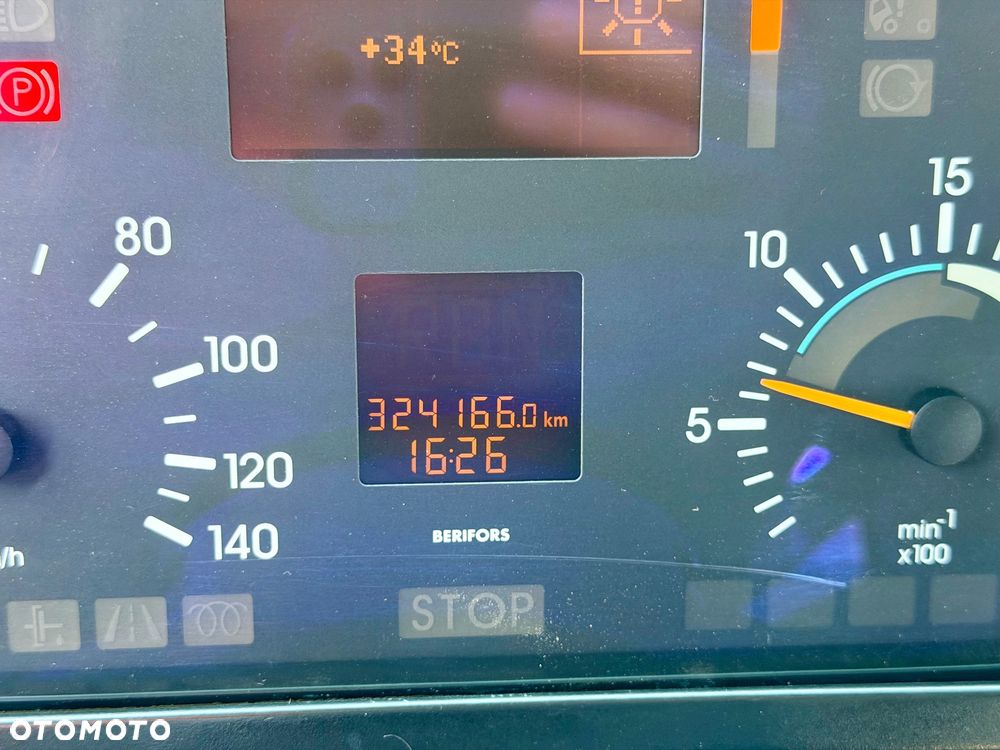 Mercedes-Benz Actros 3340 - 12