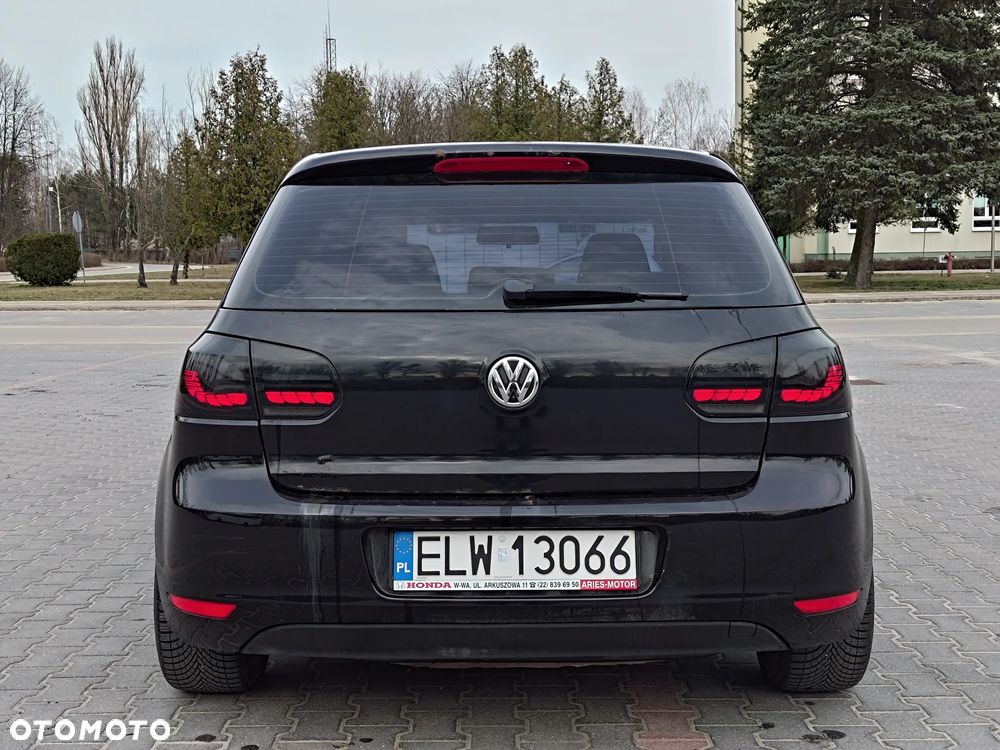 Volkswagen Golf 1.6 Comfortline - 5