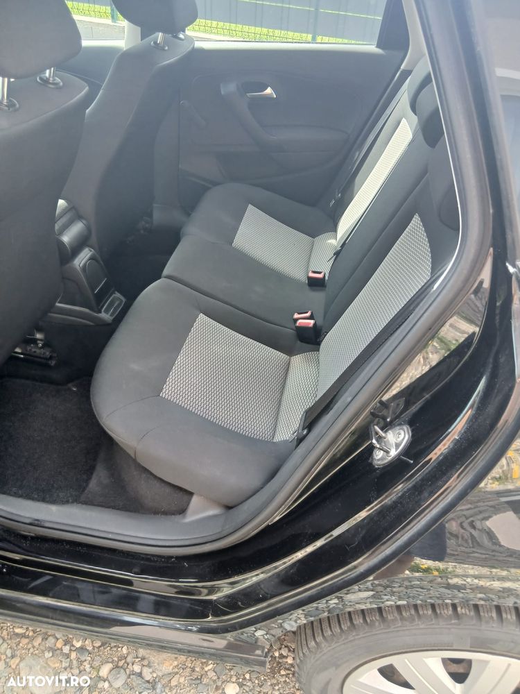 Volkswagen Polo 1.4 FSI Special - 12