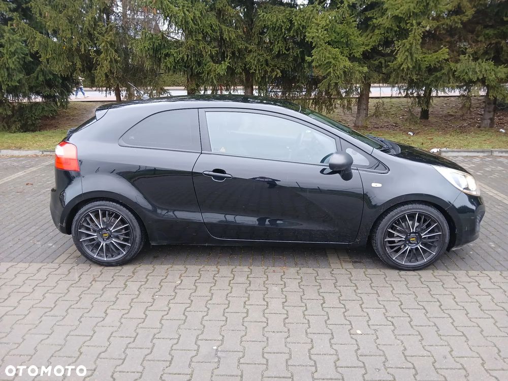 Kia Rio 1.2 M - 1