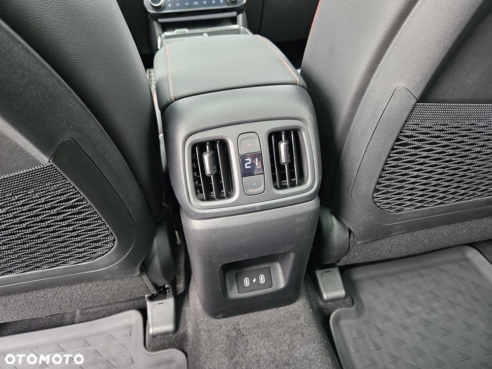 Hyundai Tucson 1.6 T-GDi N-Line 2WD DCT - 16