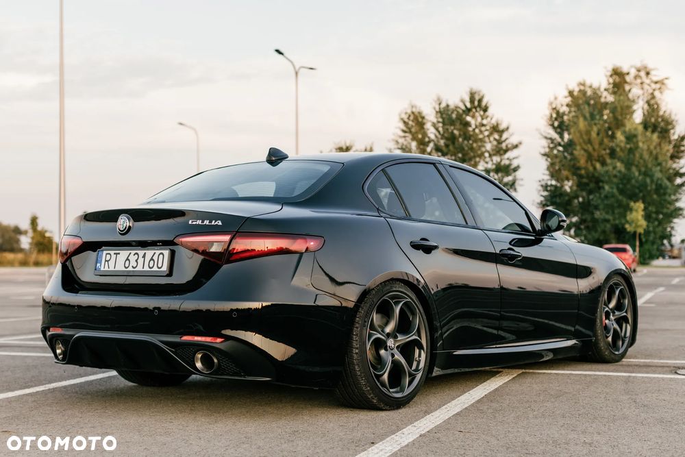 Alfa Romeo Giulia 2.0 Turbo 16V AT8 Veloce - 7