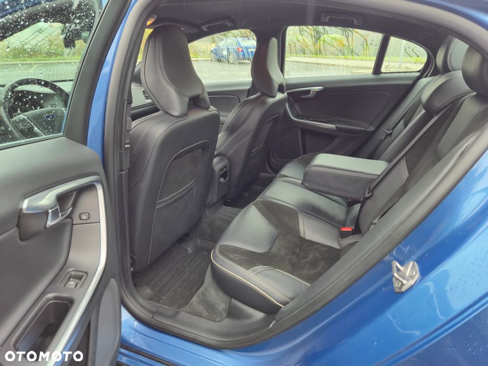Volvo S60 D4 Drive-E R-Design Momentum - 15