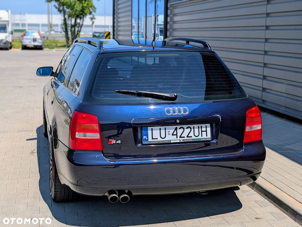 Audi S4 Avant - 11