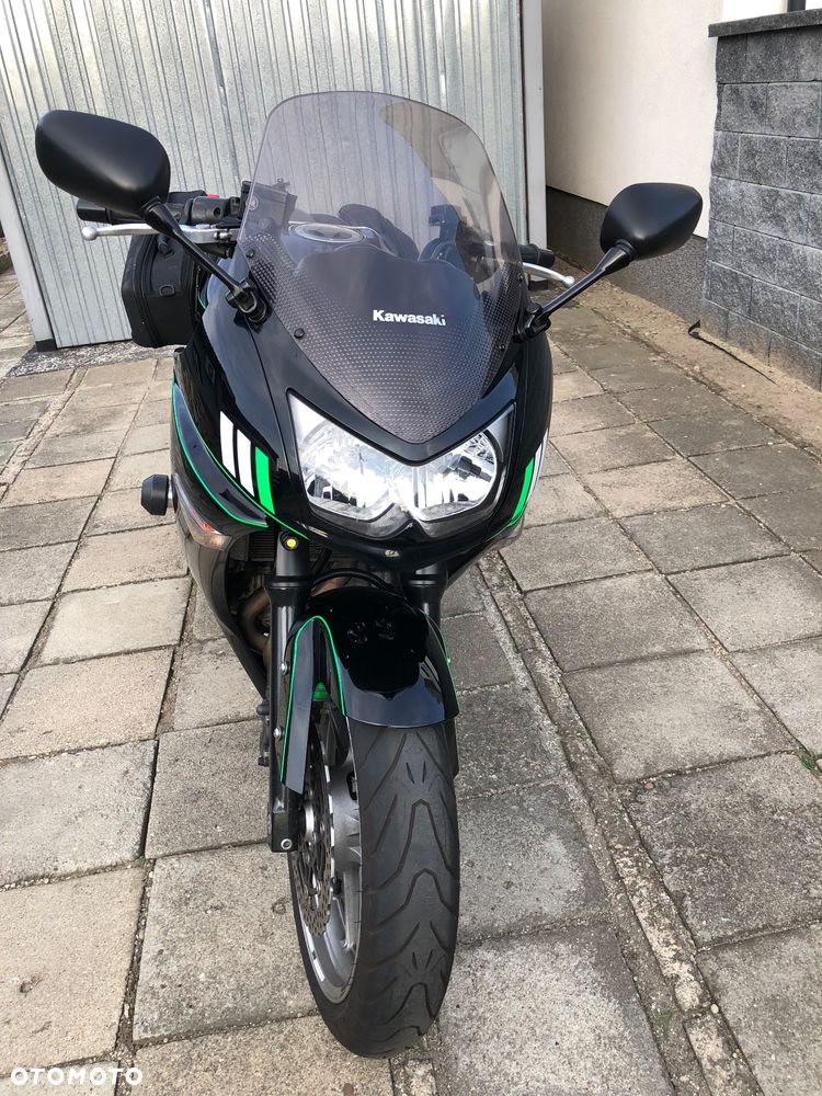 Kawasaki ER - 3