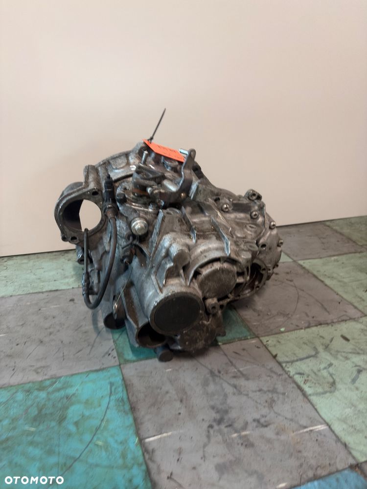 VW Passat B6 2.0 TDI 6 Bieg Skrzynia Biegów JMA - 7