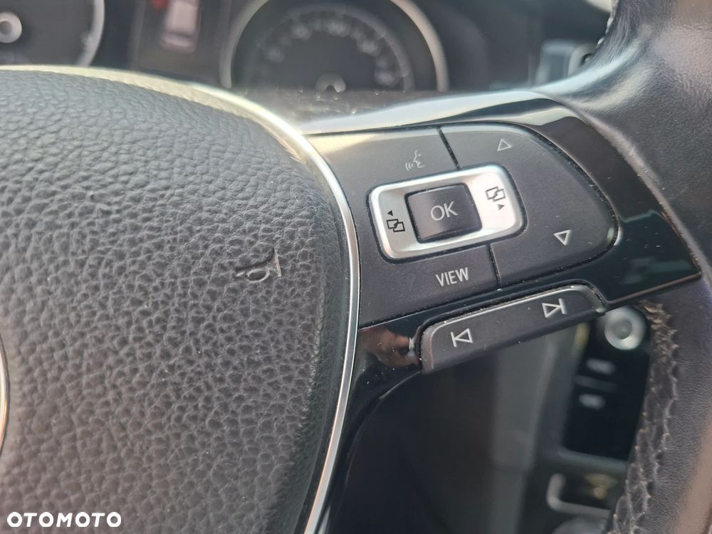 Volkswagen Golf 1.6 TDI BMT Comfortline - 15