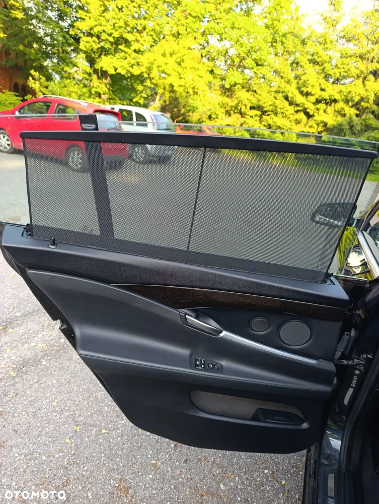 BMW 5GT 535d xDrive Tursimo Modern Line - 26