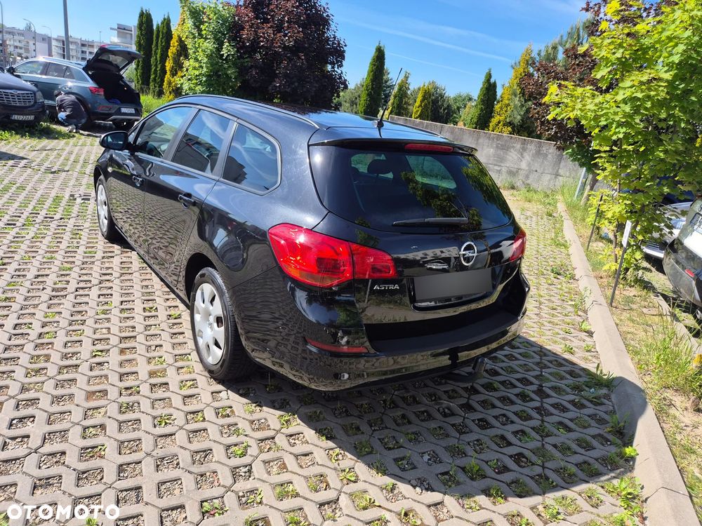 Opel Astra 1.6 - 7