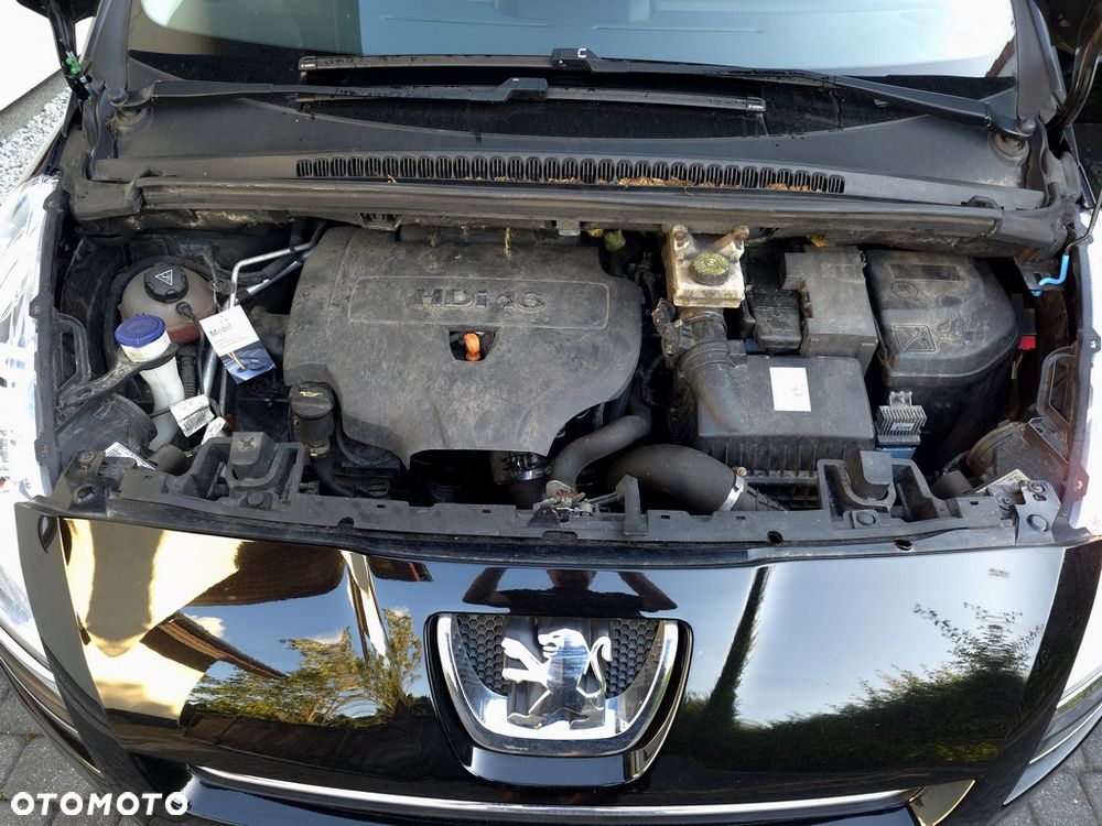 Peugeot 5008 - 36