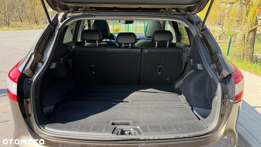 Nissan Qashqai 1.6 DCi 4x4 Tekna - 8