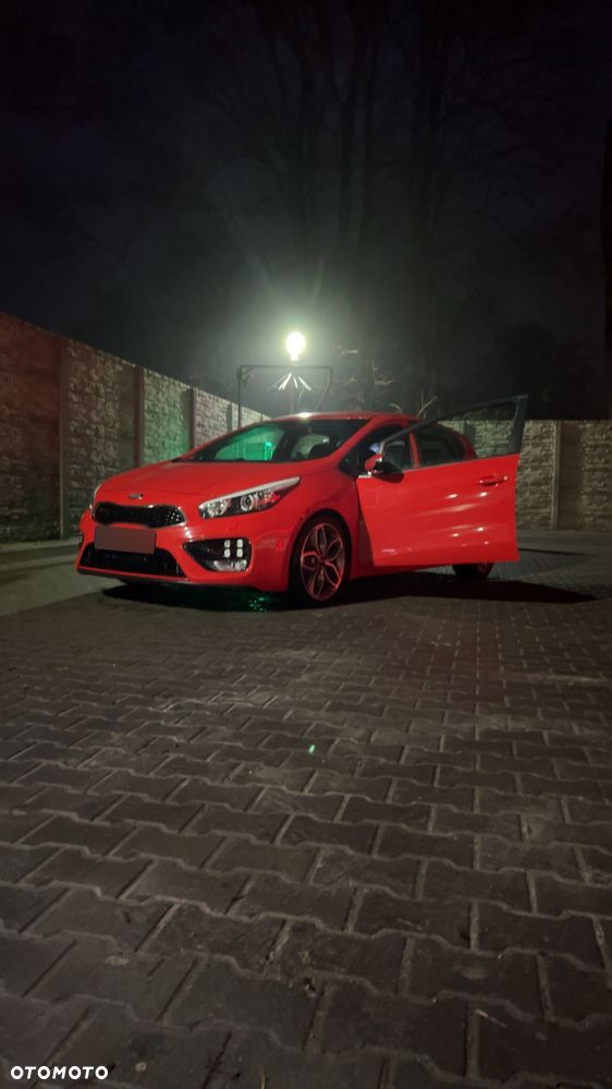 Kia Ceed 1.6 T-GDI GT - 10
