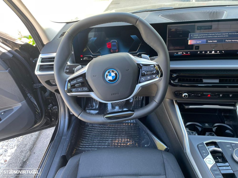 BMW 330 e Auto - 7