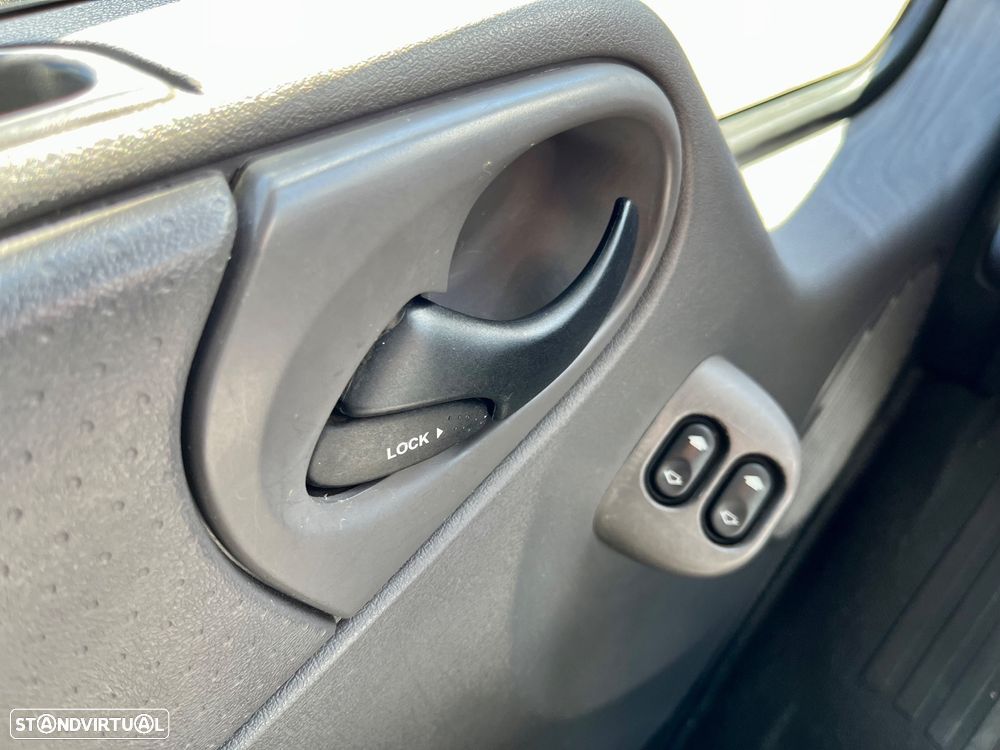 Ford Transit - 24