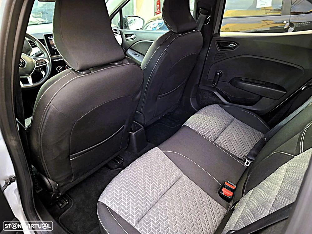 Renault Clio 1.5 Blue dCi Evolution - 22