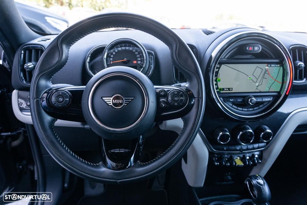 MINI Countryman Cooper SE ALL4 Auto - 3