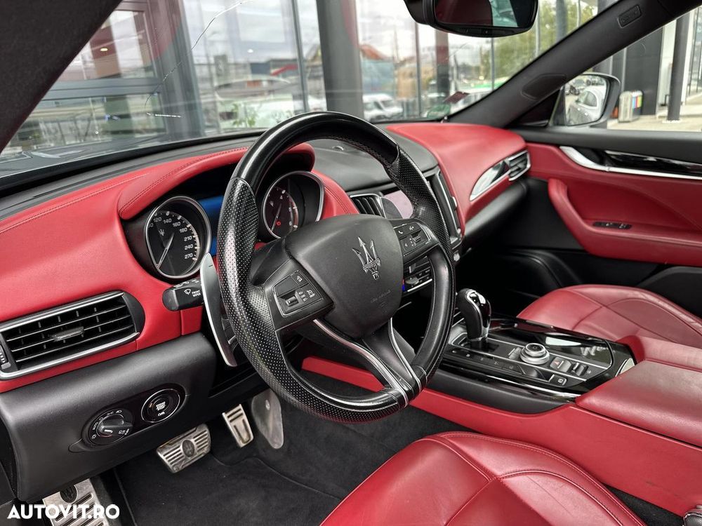 Maserati Levante Q4 - 7
