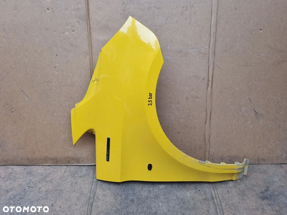 MERCEDES VITO W447 BŁOTNIK PRAWY PRZÓD - 2