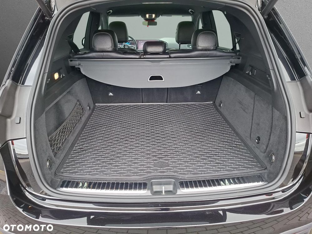 Mercedes-Benz GLE - 24