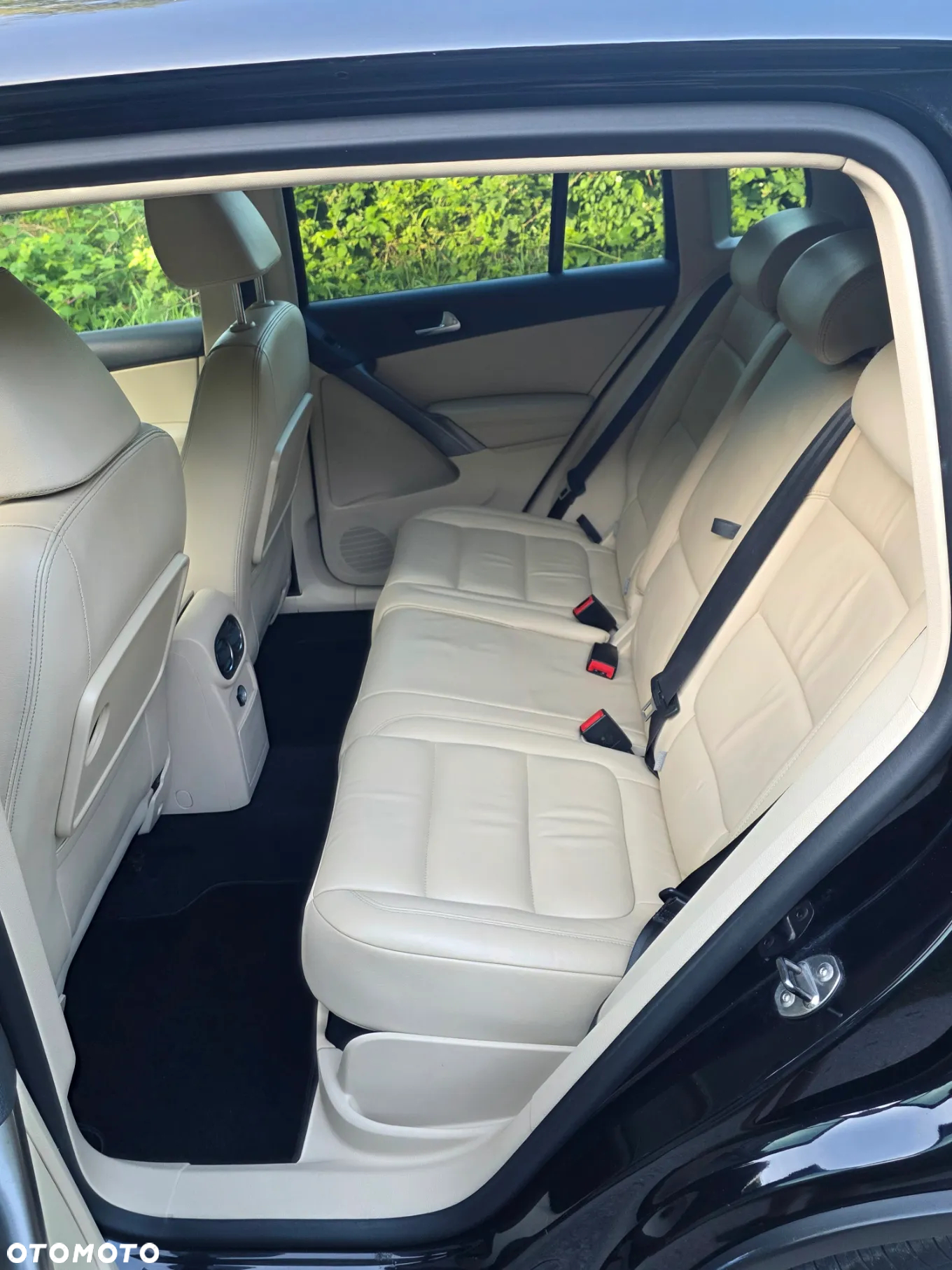Volkswagen Tiguan - 13