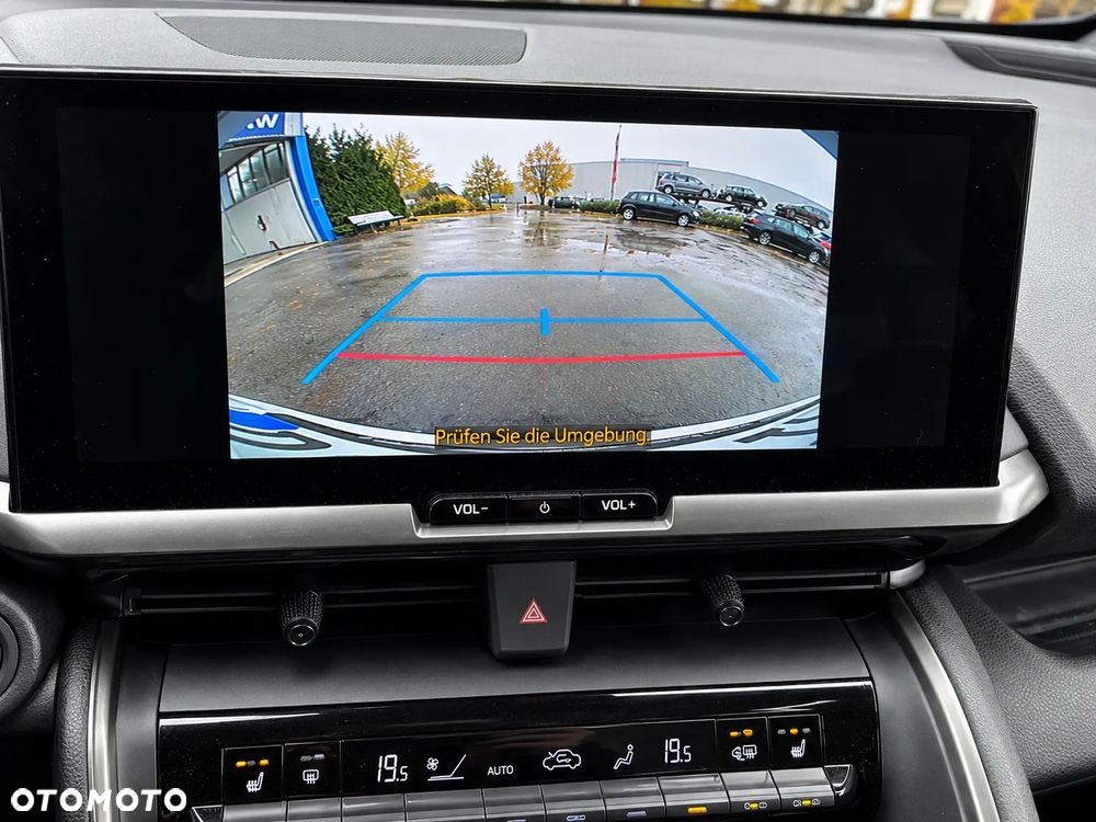 Toyota C-Hr 2025 photo 5