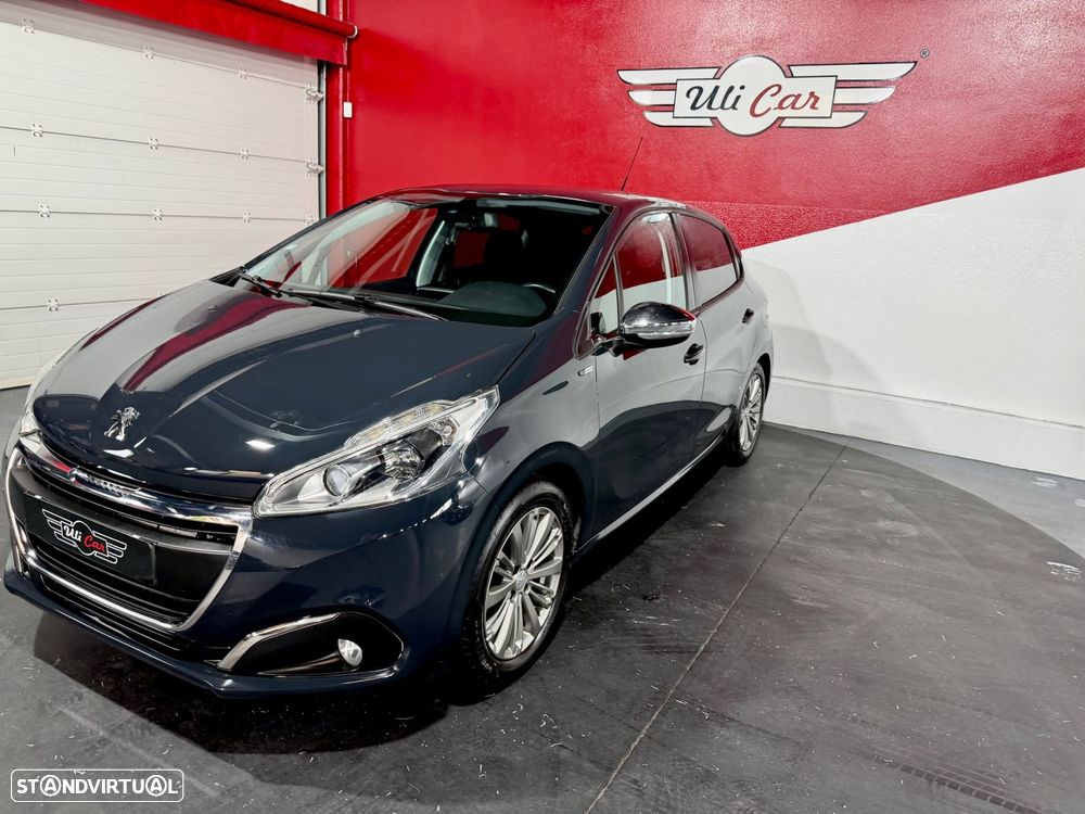 Peugeot 208 1.2 PureTech Style - 50