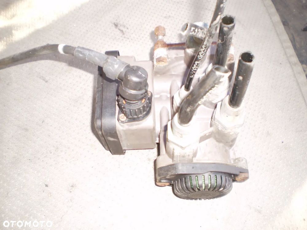 zawór, modulator EBS SCANIA R - 2