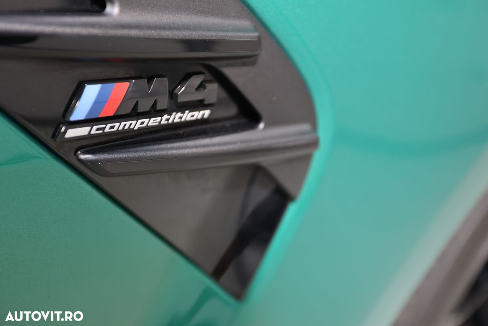 BMW M4 Competition M xDrive - 28