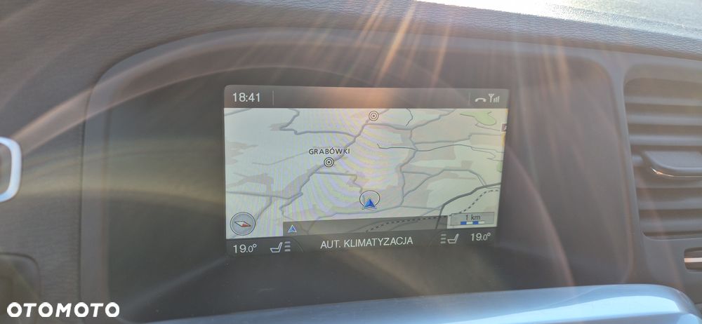 Volvo V60 D5 AWD Geartronic Summum - 19