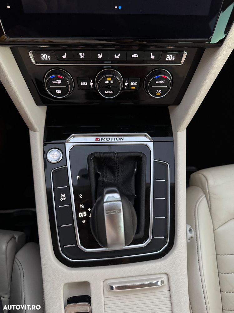 Volkswagen Passat 2.0 TDI DSG 4Motion Highline - 17