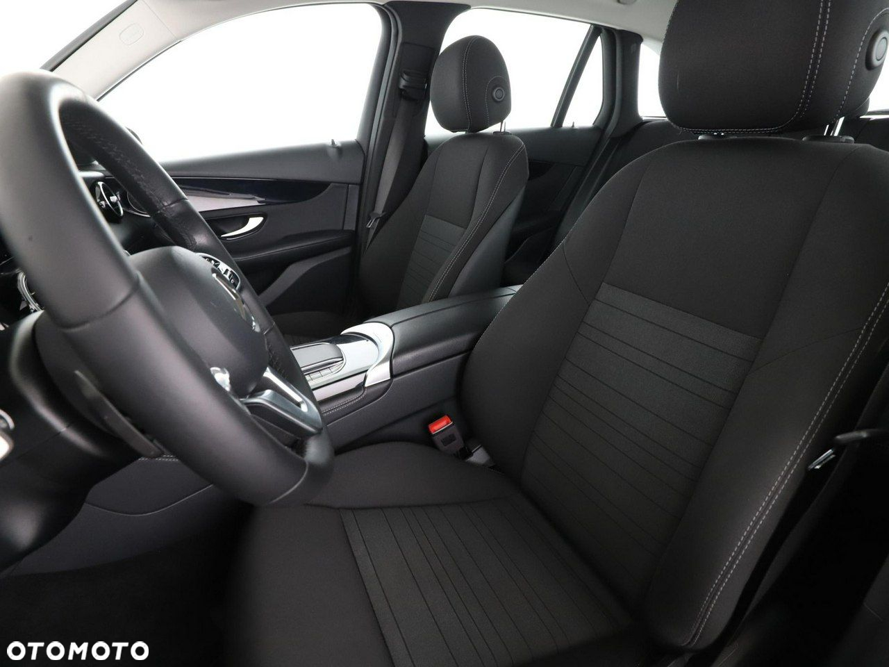 Mercedes-Benz GLC 200 d 4-Matic Business Edition - 13