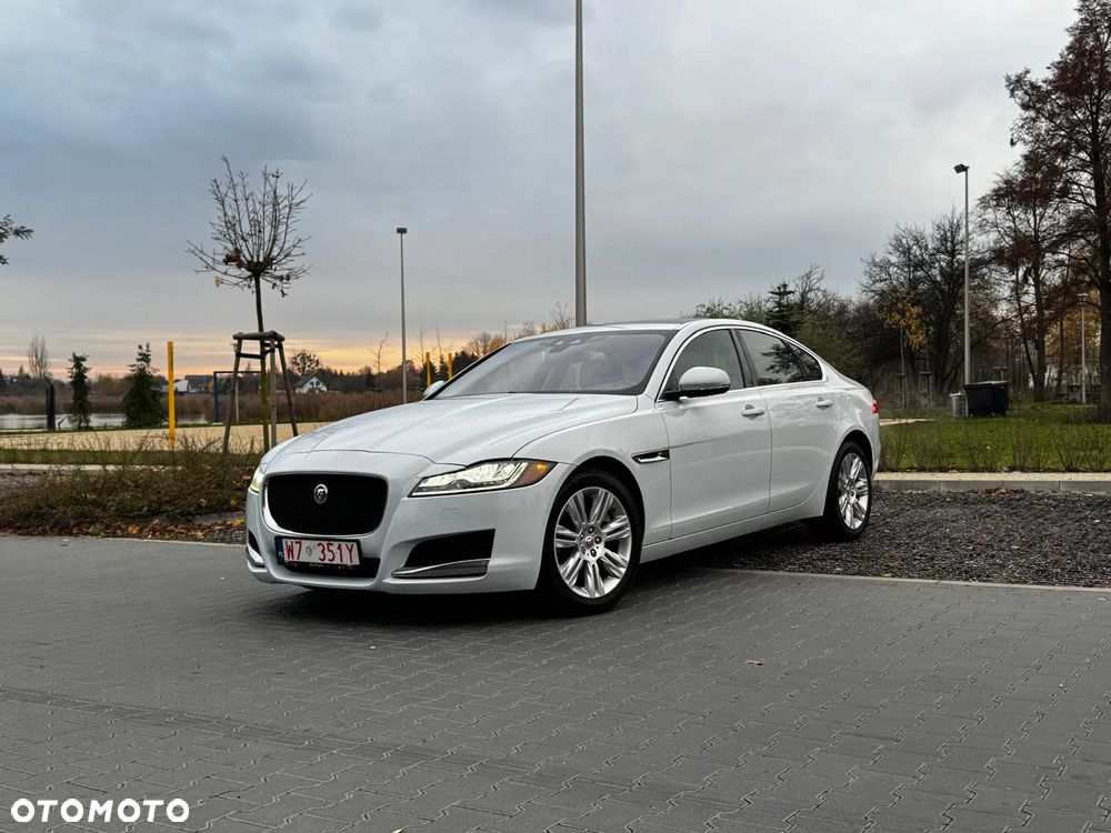 Jaguar XF - 1