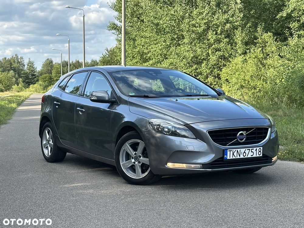 Volvo V40 - 2