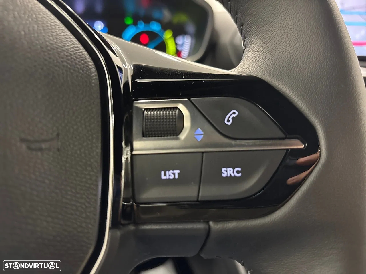 Peugeot e-2008 54 kWh Active - 14