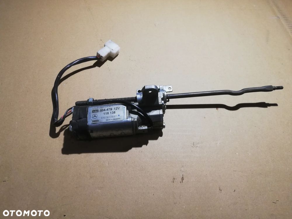 Mercedes-Benz E-Class Silniczek regulacji fotela  404.475