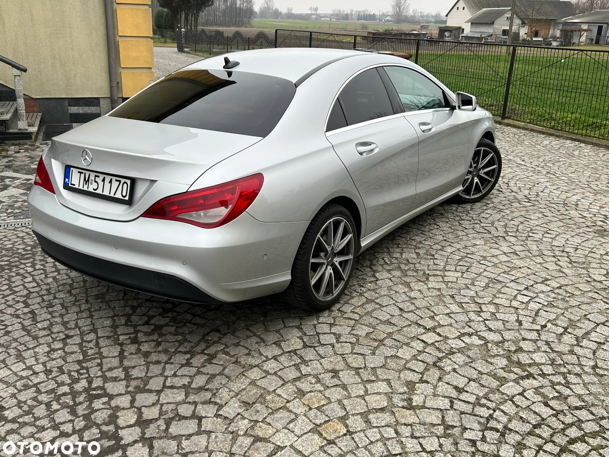 Mercedes-Benz CLA 180 - 9