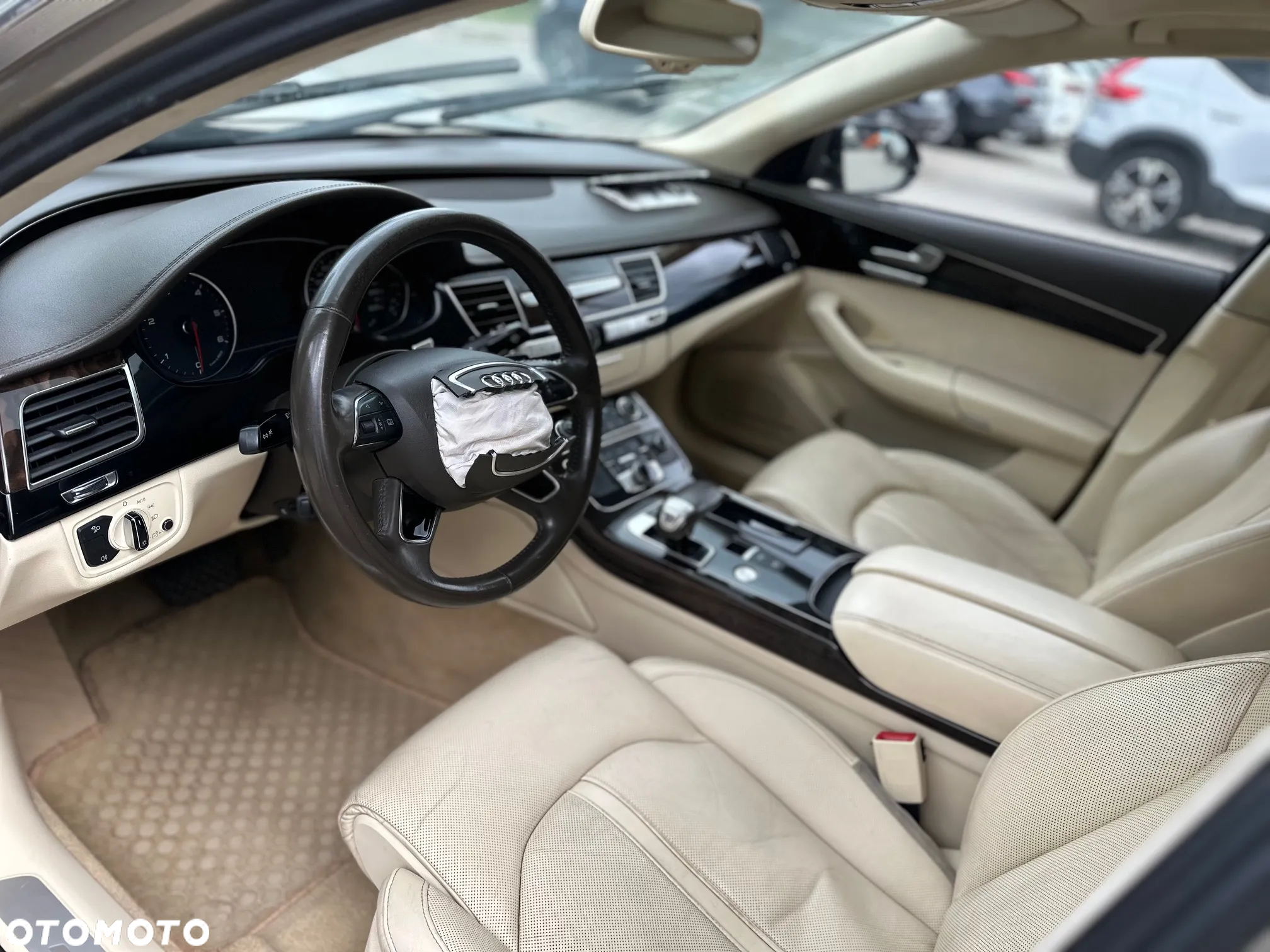 Audi A8 4.2 TDI Quattro - 12