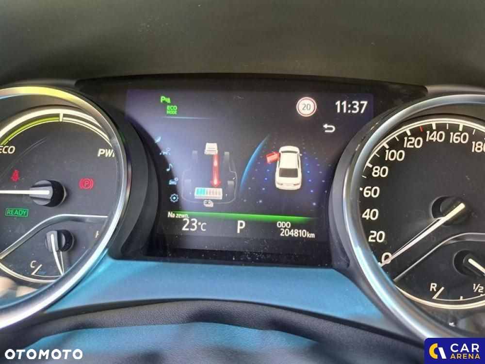 Toyota Camry - 10