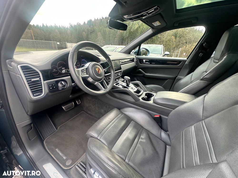 Porsche Cayenne S - 5